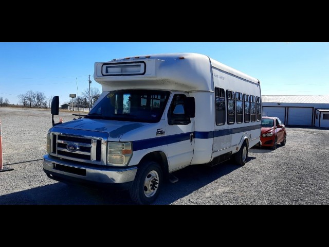 BUY FORD ECONOLINE COMMERCIAL CUTAWAY 2008 E-450 SUPER DUTY 176
