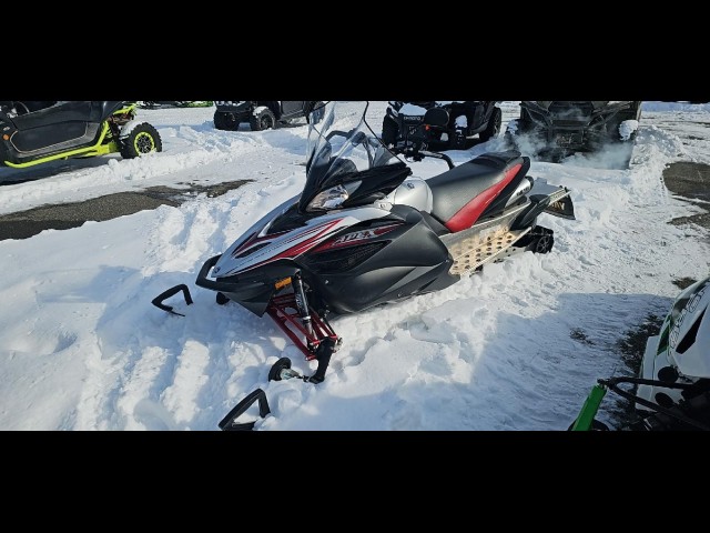 BUY YAMAHA  APEX 2016 SNOWMOBILE , Auction Streaming