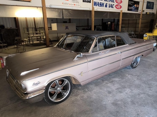 BUY FORD GALAXY  1963 500, Auction Streaming