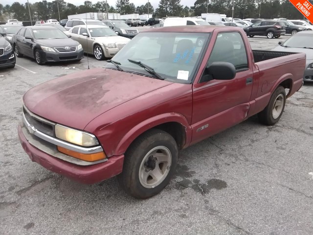 BUY CHEVROLET S-10 2000 REG CAB 108