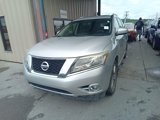 BUY NISSAN PATHFINDER 2014 2WD 4DR PLATINUM, Auction Streaming