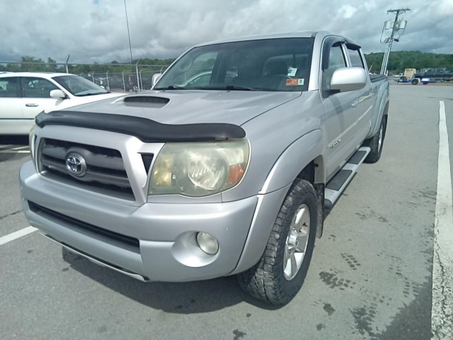 BUY TOYOTA TACOMA 2010 4WD DOUBLE LB V6 AT , Auction Streaming