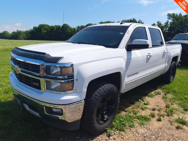 BUY CHEVROLET SILVERADO 1500 2015 4WD CREW CAB 153.0
