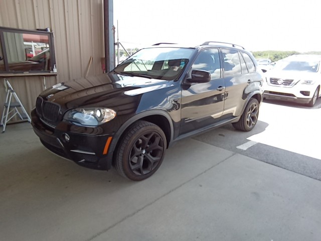BUY BMW X5 2011, Auction Streaming