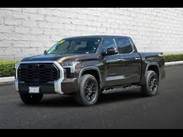 BUY TOYOTA TUNDRA 4WD 2023 LIMITED CREWMAX 5.5' BED (NATL), Auction Streaming