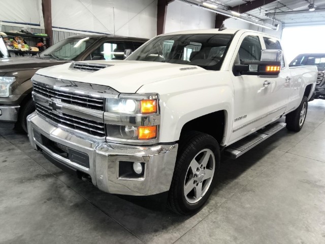 BUY CHEVROLET SILVERADO 3500HD 2019 4WD CREW CAB 167.7