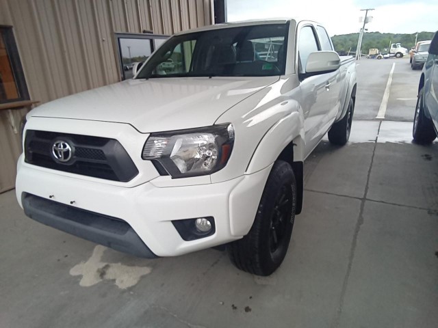 BUY TOYOTA TACOMA 2015 4WD ACCESS CAB V6 AT , Auction Streaming