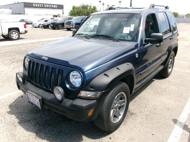 BUY JEEP LIBERTY 2005 4DR RENEGADE 4WD, Auction Streaming